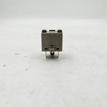 Load image into Gallery viewer, RELAY ASSY., TURN SIGNAL | 38300-S5T-004