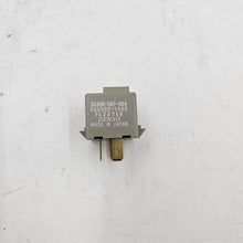 Load image into Gallery viewer, RELAY ASSY., TURN SIGNAL | 38300-S5T-004