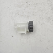 Load image into Gallery viewer, Honda Clutch Fluid Tank Assembly 46965-S6A-013