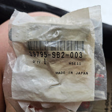 Load image into Gallery viewer, Honda Power Relay Assembly 39795-SB2-003