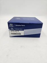 Load image into Gallery viewer, FRONT MUD GUARD KIT | C8F46AK700
