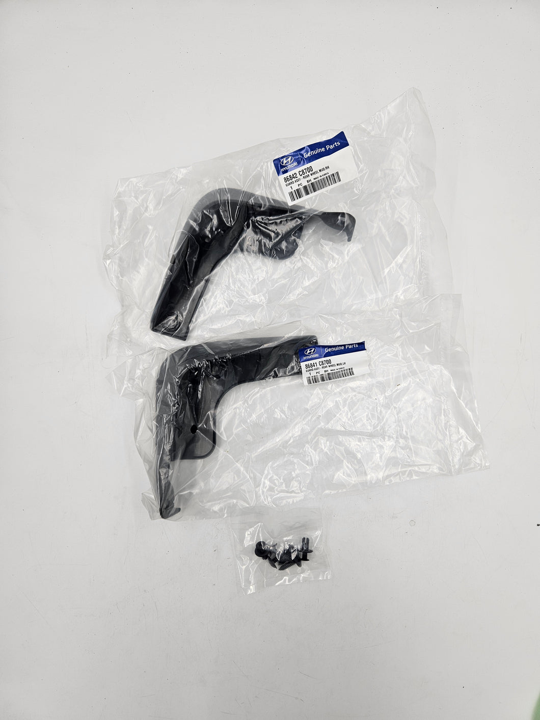 REAR MUD GUARD KIT | C8F46AK800