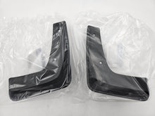 Load image into Gallery viewer, MUD GUARDS KIT REAR | G4460ADU20
