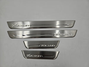 ENTRY GUARDS  SET OF | D7450ADE00ST