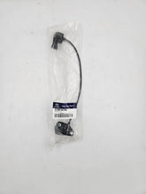 Load image into Gallery viewer, SENSOR-OIL LEVEL | 215904A700
