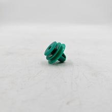 Load image into Gallery viewer, FASTENER-DR TRIM | 823152W000
