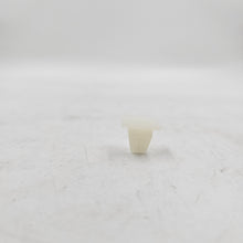 Load image into Gallery viewer, RETAINER-TAPPING SCR | 1491005000
