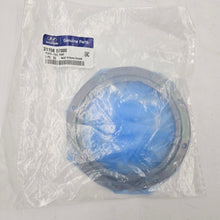 Load image into Gallery viewer, PLATE-FUEL PUMP | 31158D7000
