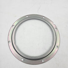 Load image into Gallery viewer, PLATE-FUEL PUMP | 31158D7000
