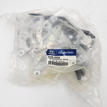 Load image into Gallery viewer, R/CONTROLLER ASSY-RR | 814504H050
