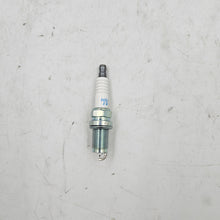 Load image into Gallery viewer, PLUG, SPARK (IZFR6K-11) ( | 9807B-5617W

