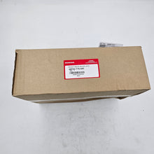 Load image into Gallery viewer, SET FRONT/REAR MUD GUARDS | 08P00-T7S-600

