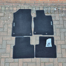 Load image into Gallery viewer, FLOOR MAT RH ELEGANCE | 08P15-TEA-510A
