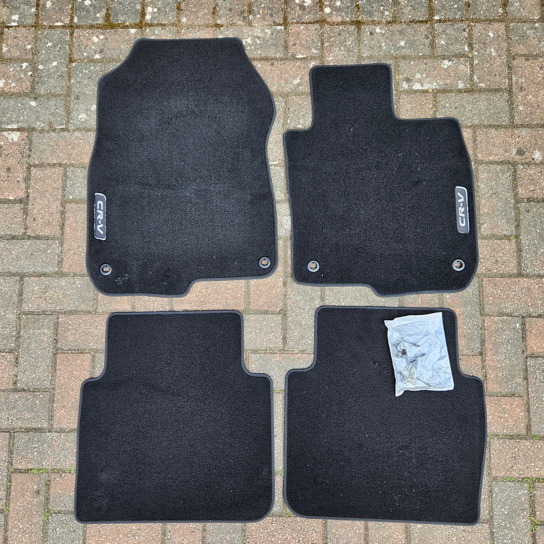 ELEGANCE CARPETS -RHD 2 R | 08P15-TLA-520