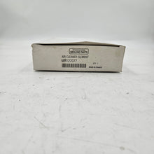Load image into Gallery viewer, Mitsubishi ELEMENT,AIR CLEANER | MR127077
