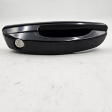 Load image into Gallery viewer, Mitsubishi DOOR HANDLE, LOCK AND KEYS | SP046078
