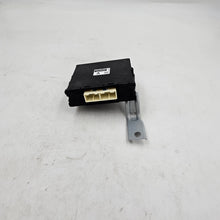 Load image into Gallery viewer, Mitsubishi DRIVER UNIT,T/A PARKING LO | 8631B053
