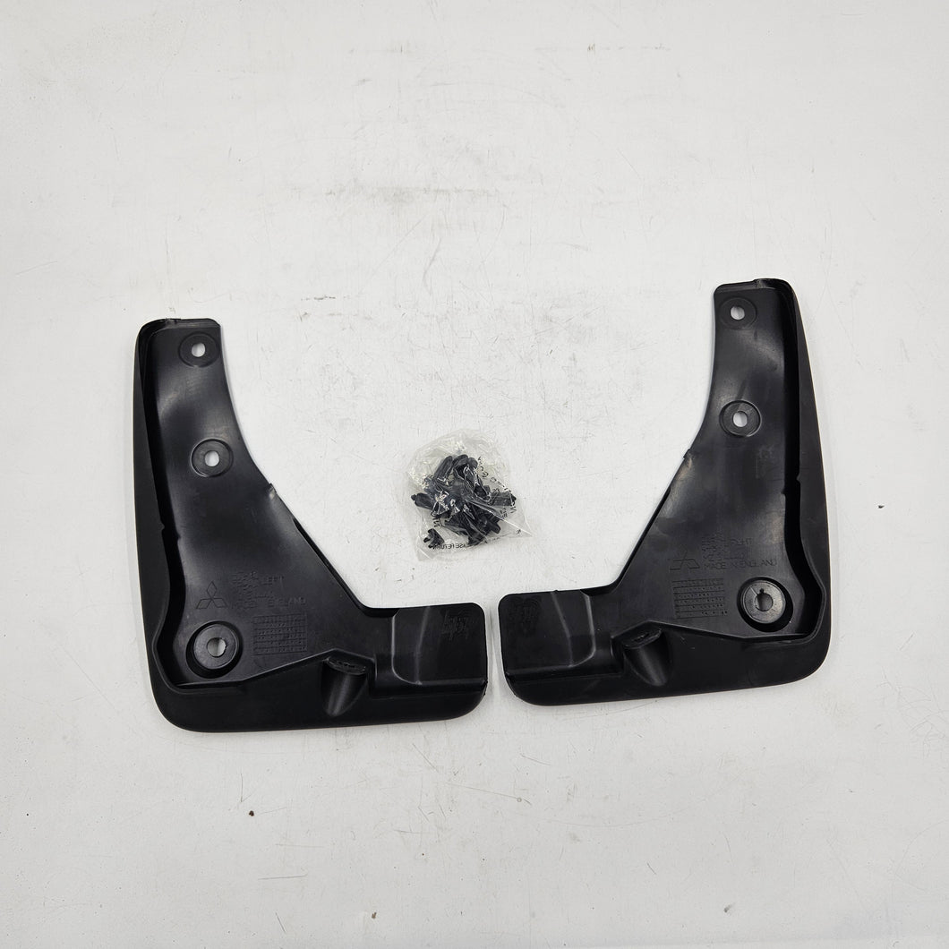 Mitsubishi MUDGUARD SET, FRONT | MZ314440