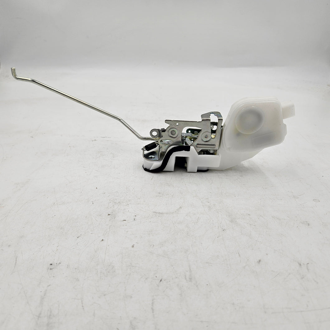 Mitsubishi LATCH,FR DOOR,LH | MR573707