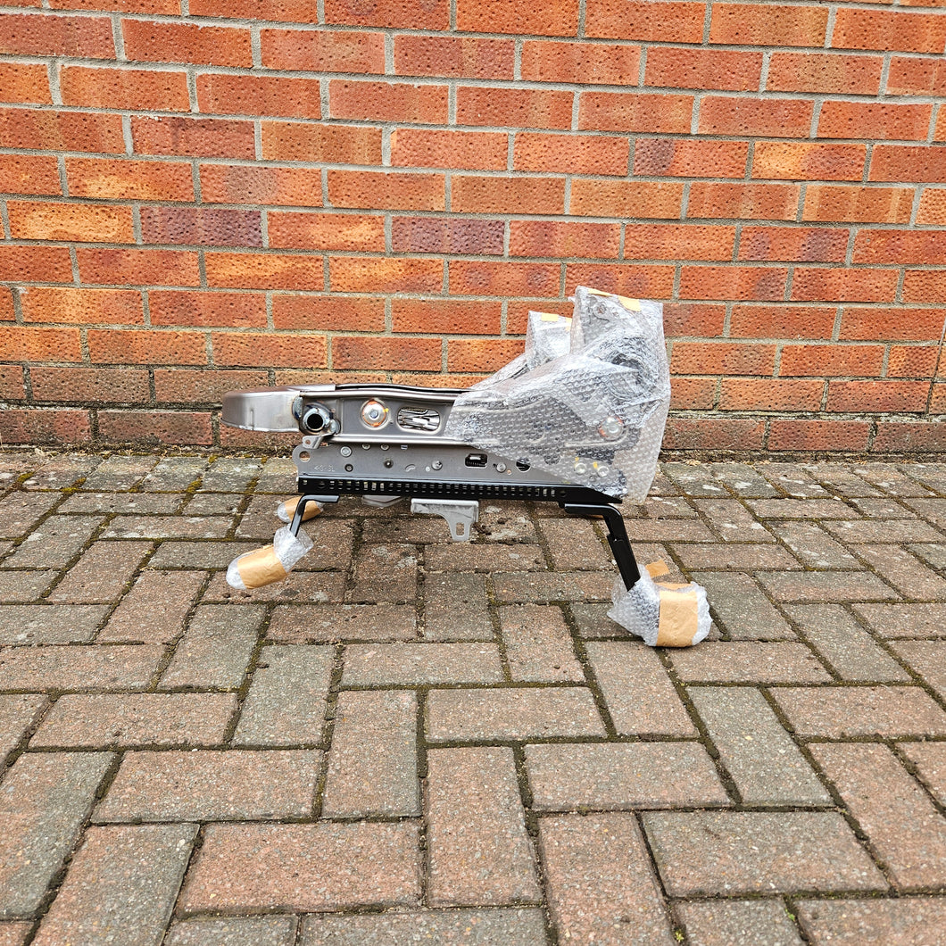 Mitsubishi ADJUSTER,FR SEAT SLIDE,LH | 6921A365