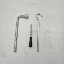 Load image into Gallery viewer, Honda Tool Set 89000-TV0-E00
