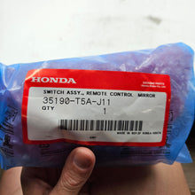 Load image into Gallery viewer, Honda Remote Control Mirror Switch Assembly 35190-T5A-J11
