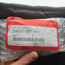 Load image into Gallery viewer, Honda Left Turn Light Assembly 34350-TET-H11
