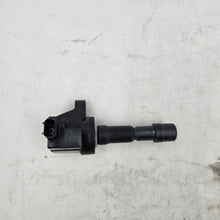 Load image into Gallery viewer, Honda Plug Top Coil Assembly 30520-RB0-S01
