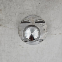 Load image into Gallery viewer, Honda Piston Set B 13020-PNC-010
