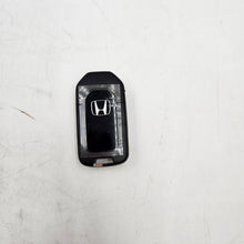 Load image into Gallery viewer, Honda Immobiliser And Transmitter Blank Key 35118-T7S-E00
