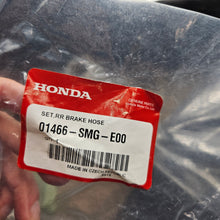 Load image into Gallery viewer, Honda Rear Right Brake Hose Set 01466-SMG-E00
