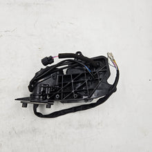 Load image into Gallery viewer, Honda Left Auto Turn Heated 76257-SWW-E41
