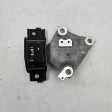 Load image into Gallery viewer, Honda Rubber Transmission Mounting Assembly 50850-T7A-003
