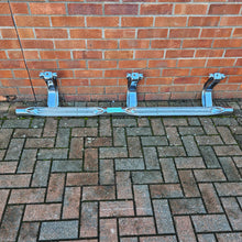 Load image into Gallery viewer, Mitsubishi	PIPE,SIDE STEP,RH |5360A306
