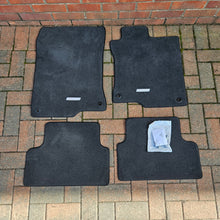 Load image into Gallery viewer, Honda Floor Carpets 08P15-TL0-511
