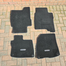 Load image into Gallery viewer, Honda Floor Carpets 08P15-SMR-511A
