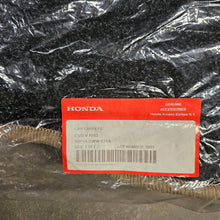 Load image into Gallery viewer, Honda Floor Carpets 08P14-SWW-521A
