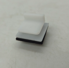 Load image into Gallery viewer, CLIP, SIDE SILL GARNISH U | 91514-SAA-003
